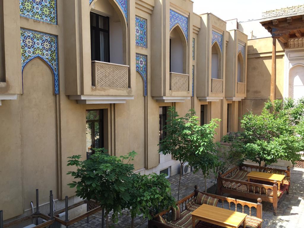 בוקורו Omar Khayyam Hotel מראה חיצוני תמונה