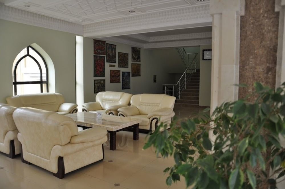 בוקורו Omar Khayyam Hotel מראה חיצוני תמונה